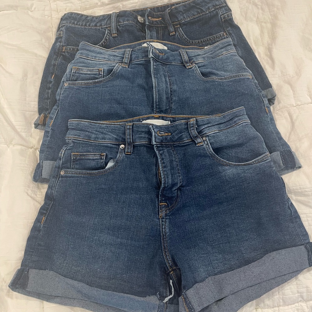 Jean shorts!